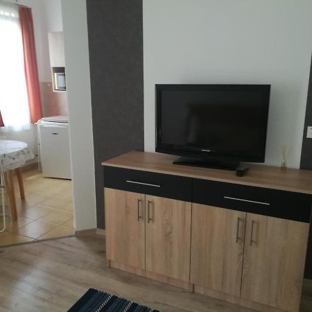 Mira Apartman Zalakaros Esterno foto